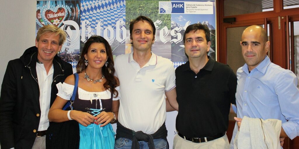 Oliver Baumgarten y parte del equipo de Aerzen Ibérica.
